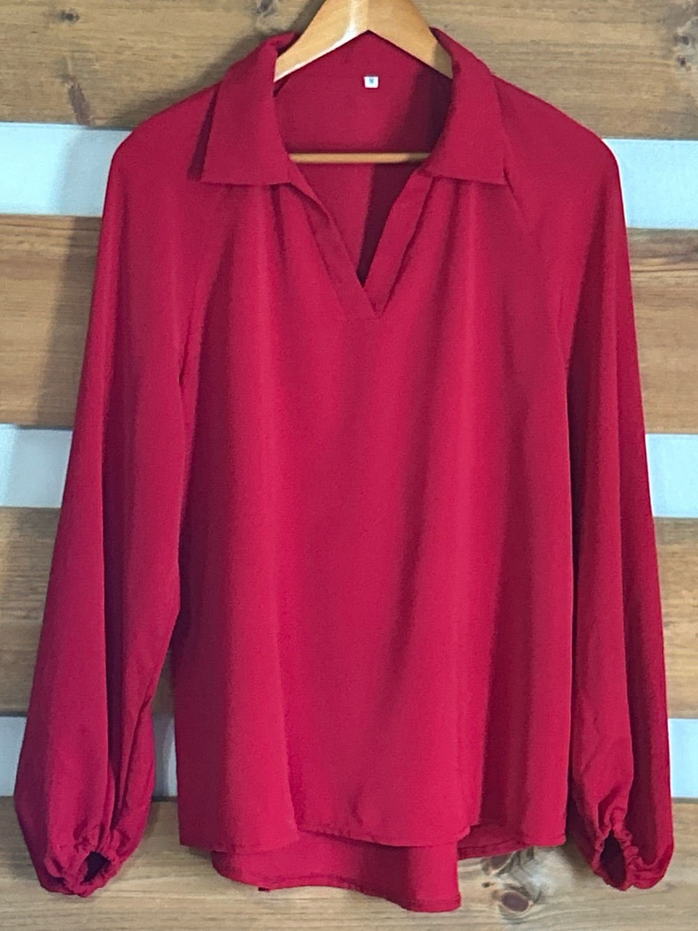 Unbranded Vibrant Red Collared V-Neck Long Sleeve Elastic Cuff Blouse Size M